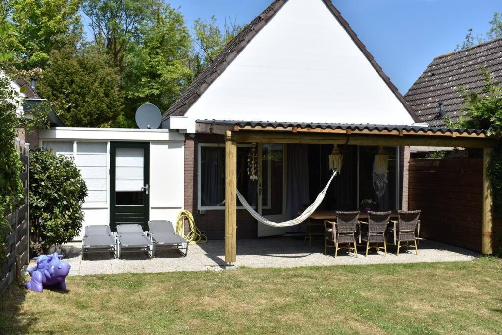Baken 122, Relax Beachhouse, Loopafstand Vakantiehuis